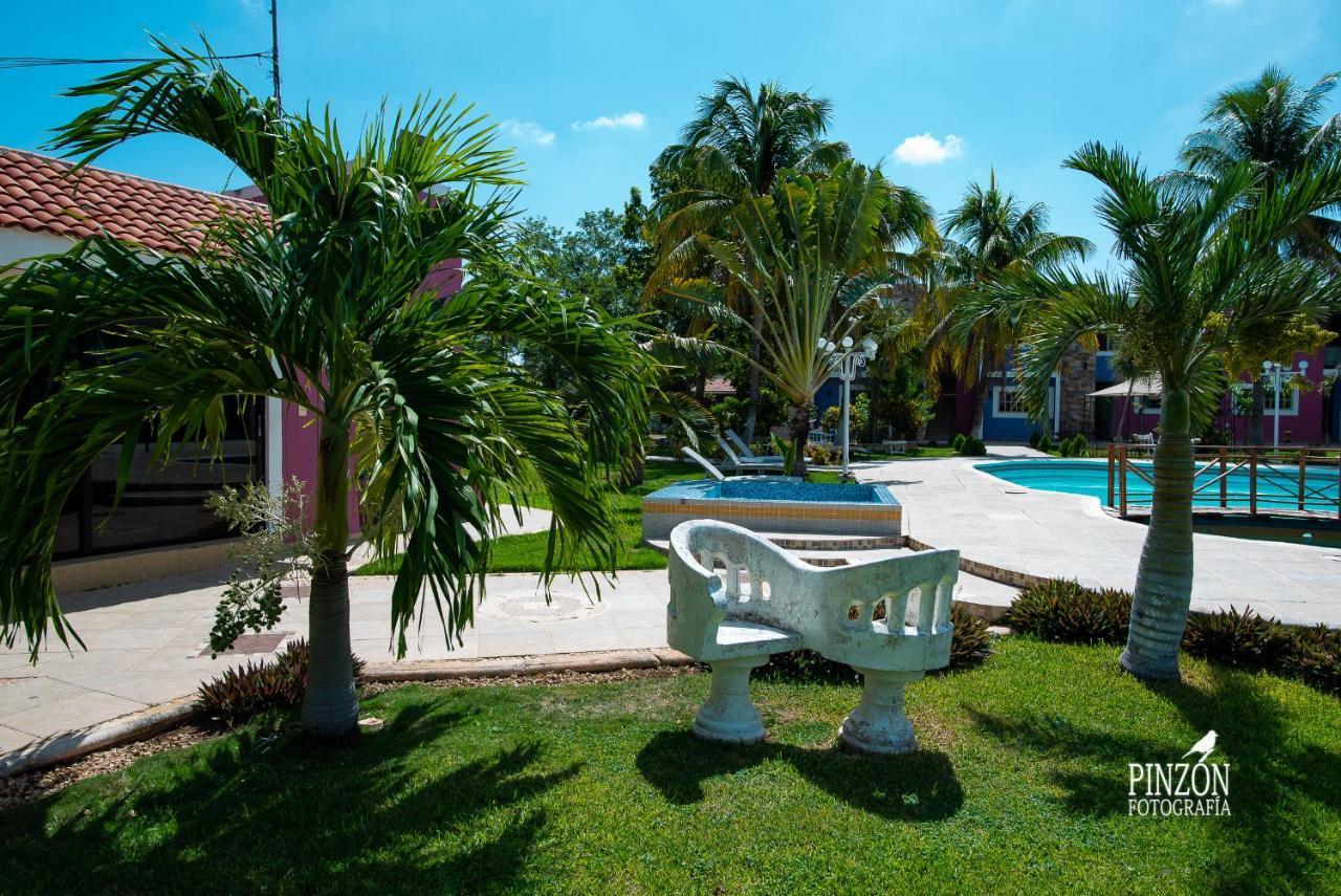 Hotel Suites Paraiso Merida Exterior photo
